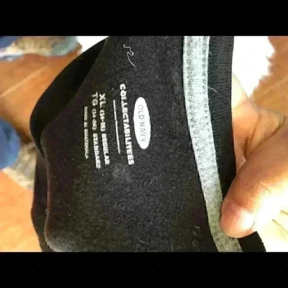 Pokemon for Old Navy youth t-shirt labeled XL  black - Picture 3 of 3